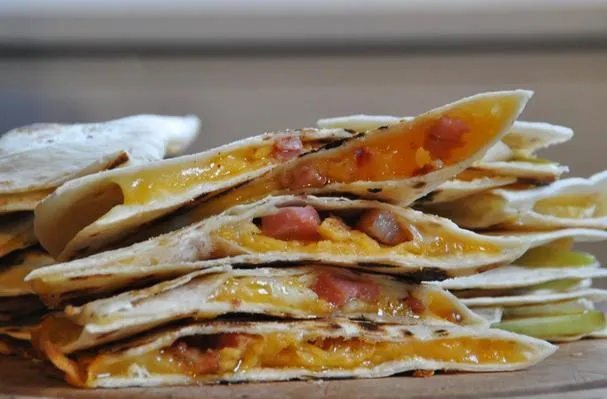 Hänen, minun ja meidän quesadillat