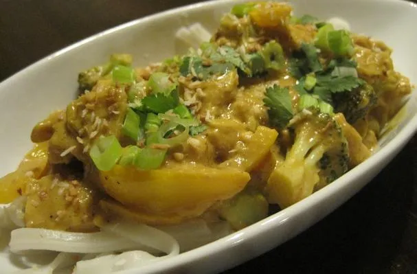 Maapähkinäcurrytempeh