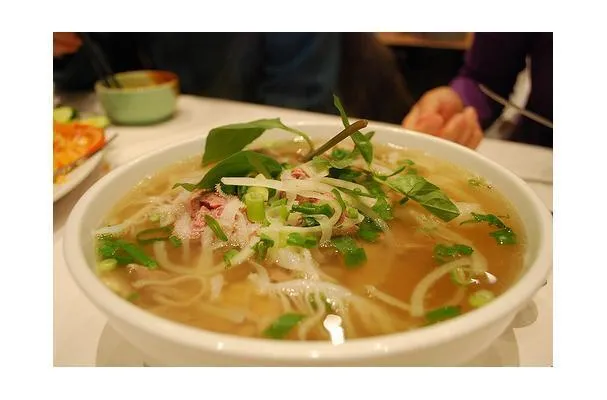 Pho-keitto